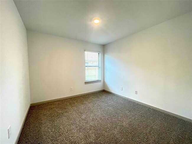 Building Photo - 3947 Everett Terrace Ln