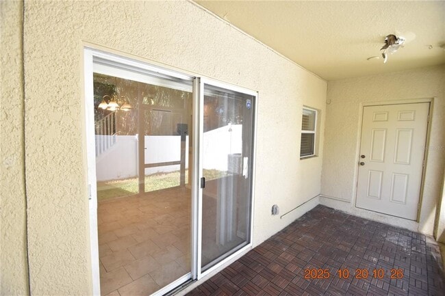 Building Photo - 6146 Olivedale Dr