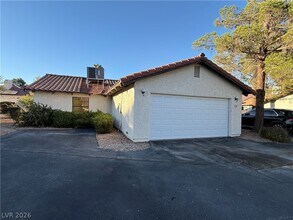 Building Photo - 720 Sea Pines Ln