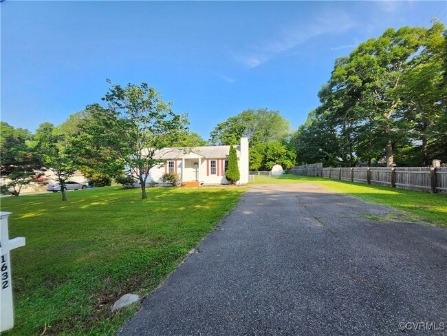 Primary Photo - 1632 Milo Rd