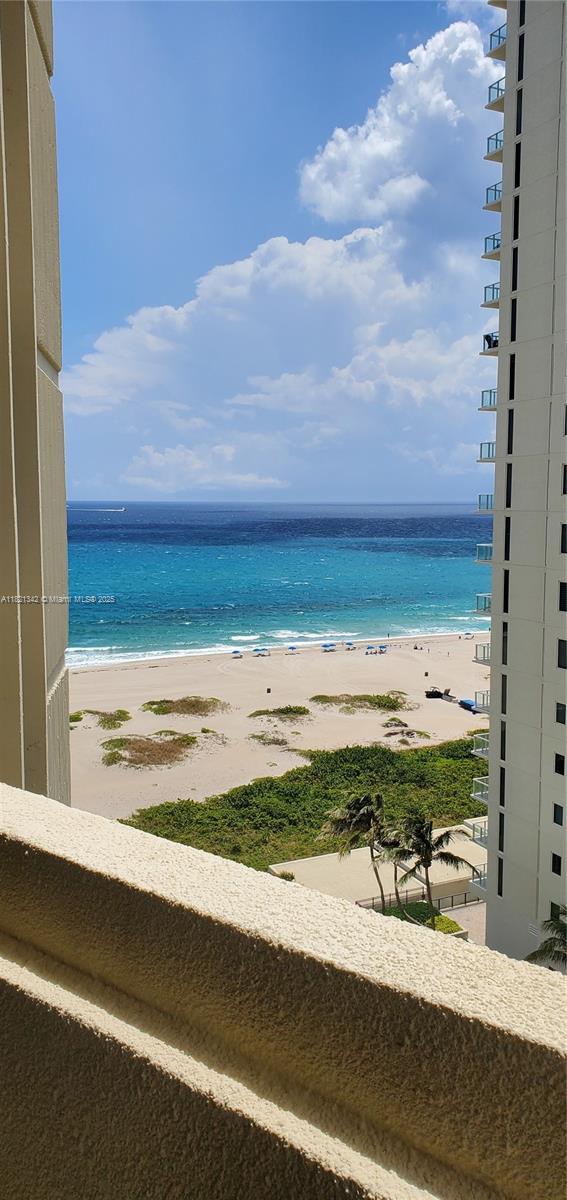 Building Photo - 2800 N Ocean Dr