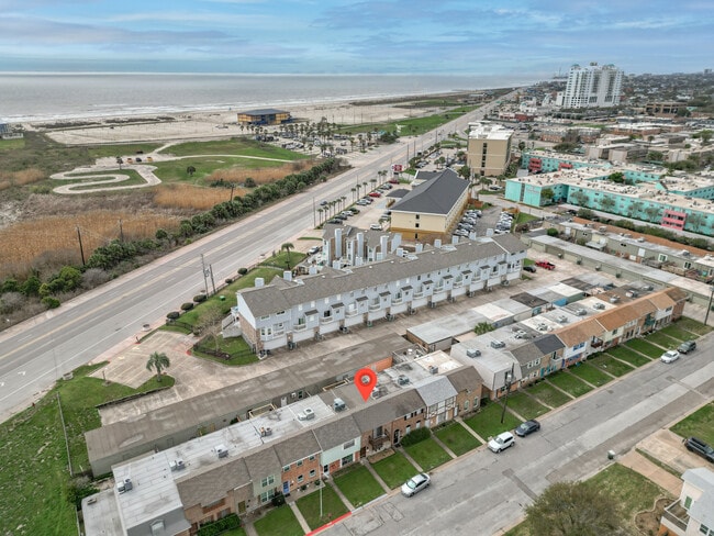 Building Photo - 11 San Jacinto Dr