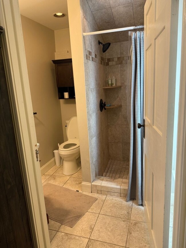 Building Photo - 45800 W Ann Arbor Trail