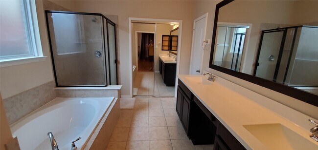 Building Photo - 26306 Reston Hill Ln