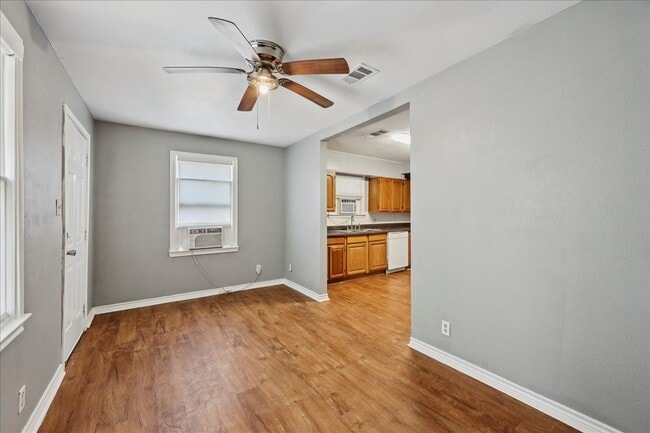 Building Photo - 1819 N 19th St