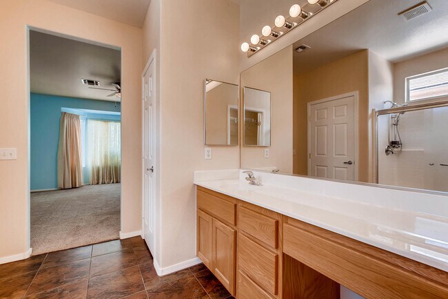 Building Photo - Updated 2 Bedroom in Sun City Anthem