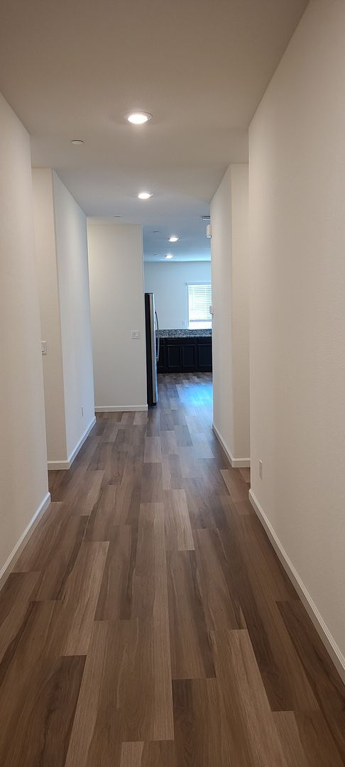 Building Photo - West Roseville Single Story Lennar Solar Pavia @ Fiddyment Farm, 4 bed, 2 ba 1772 sq foot - Park ...