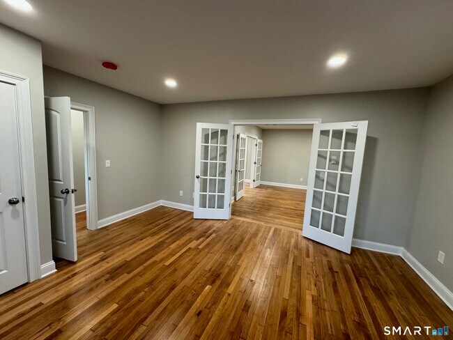 Building Photo - 403 West St