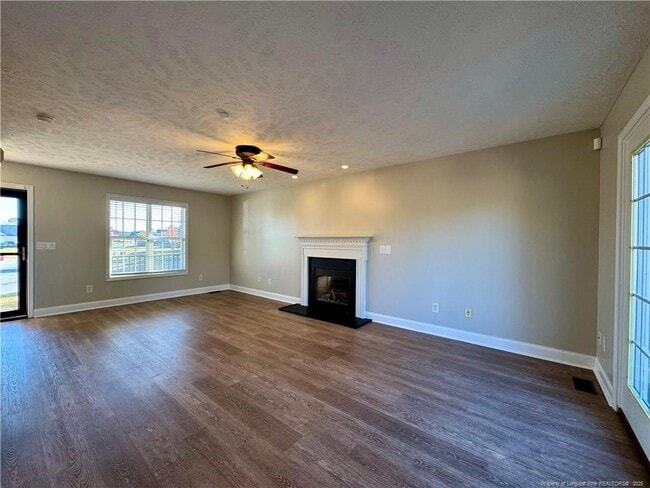 Building Photo - 231 Scotland Dr