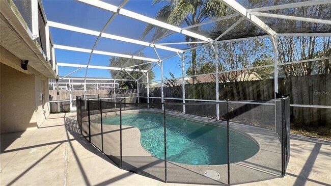 Building Photo - 1140 Cedarwood Way