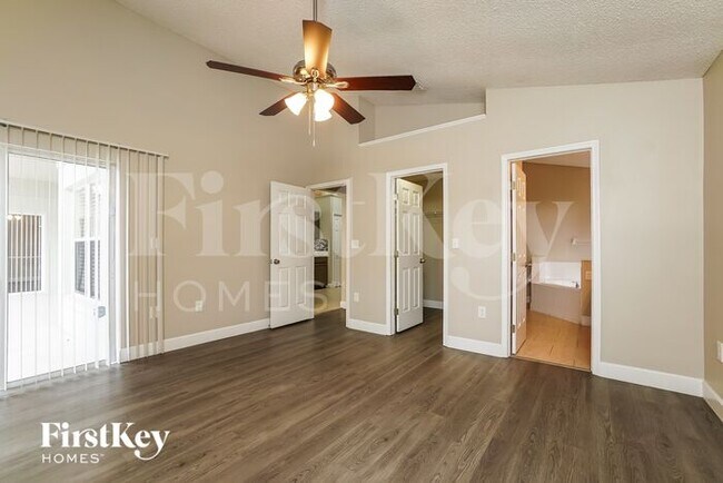 Building Photo - 247 Old Mill Cir