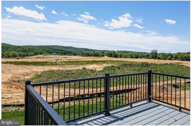 Building Photo - 5019 Forsythia Pl