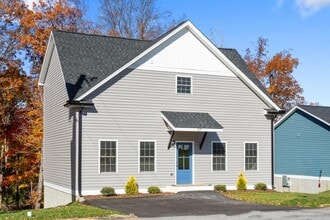 Building Photo - 317 Ivanhoe Ave