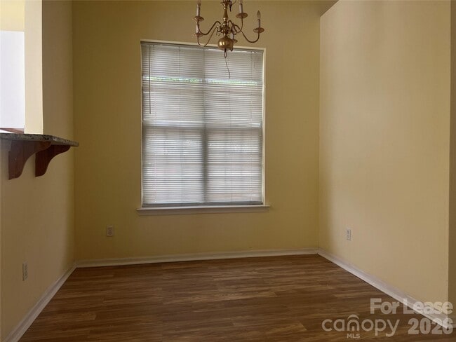 Building Photo - 9247 Cranfield Ln