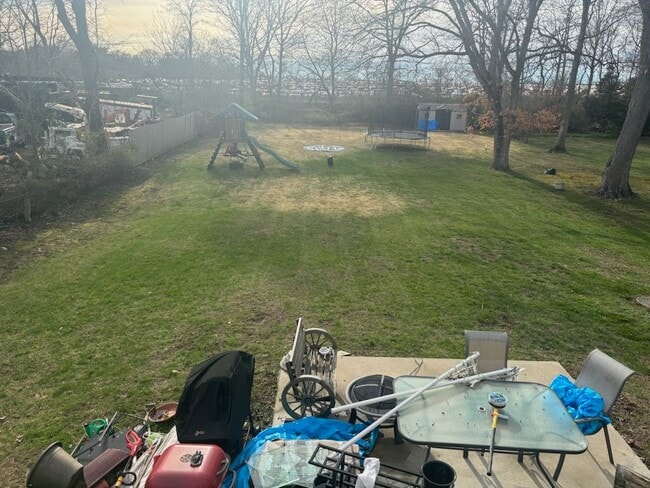 Building Photo - 1159 Joselson Ave