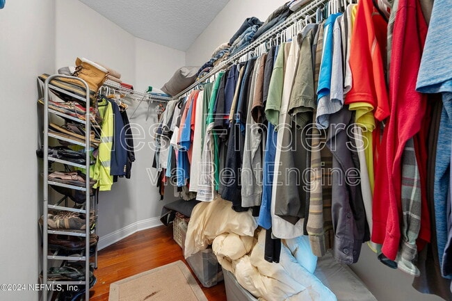 Building Photo - 1431 Riverplace Blvd