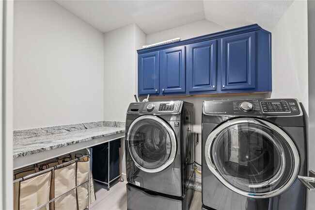 Building Photo - 1711 Leilani Dr