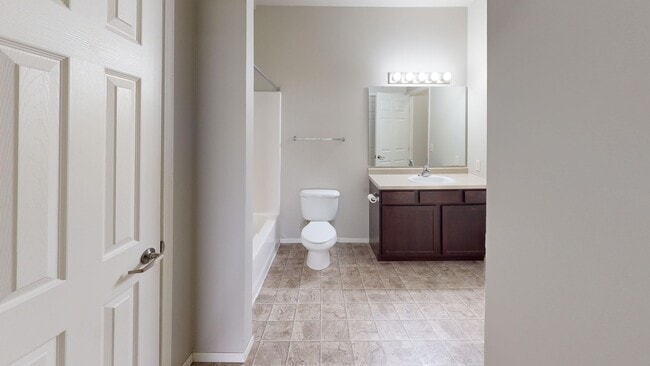 Interior Photo - Crystal Creek Apartments