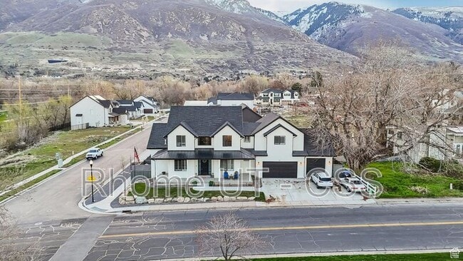 Building Photo - 52 N 400 W