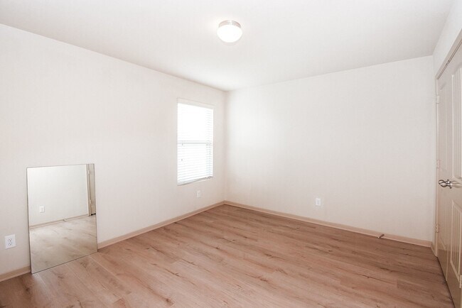 Building Photo - 2106 Harmon Crest Ct
