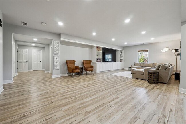 Building Photo - 4440 Croftshire Pl