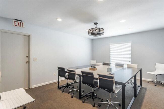 Building Photo - 1700 E State Hwy 152