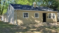 Building Photo - Large Ranch Home with Garage - Section 8 A...