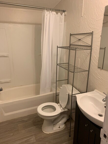 Building Photo - 3424 Alicia Ln