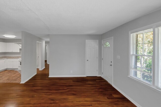 Building Photo - Don’t Miss Out! Look, Lease, and Live Spec...