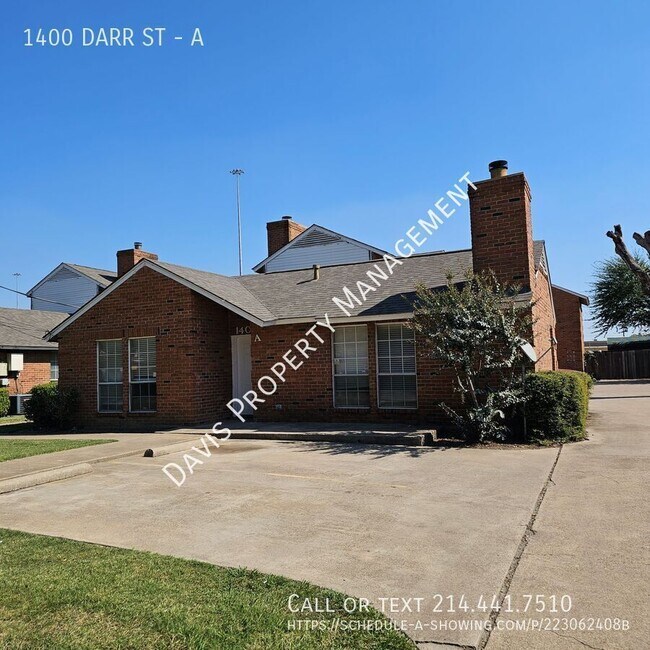 Building Photo - 1400 Darr St