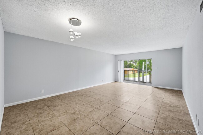 Building Photo - 7541 NW 16th St