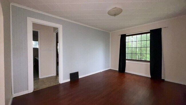 Building Photo - Charming Home in the Heart of OMP Wine Country