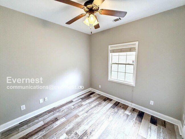 Building Photo - 255 Earl Owens Dr