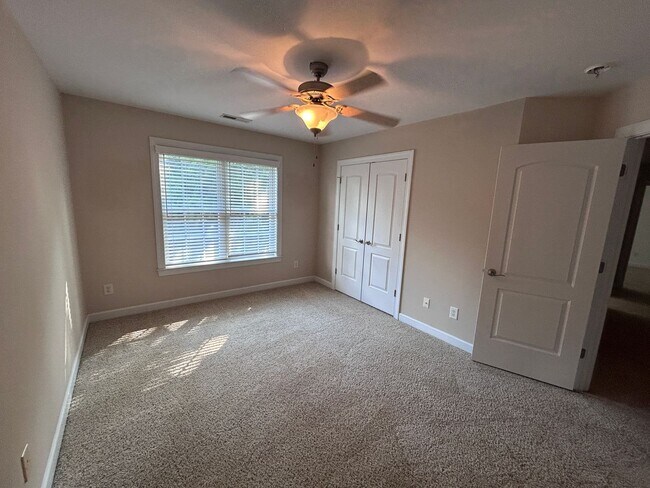 Building Photo - PFAFFTOWN, NC! Lochurst neighborhood. Reagan HS! 5 bedroom, 4.5 bathrooms, over 5k sq ft