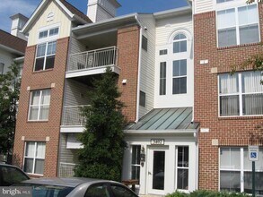 Building Photo - 3402 Bitterwood Pl