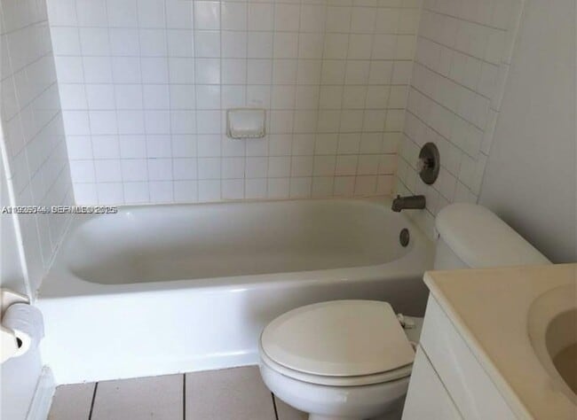 Building Photo - 4612-4624 24th St SW