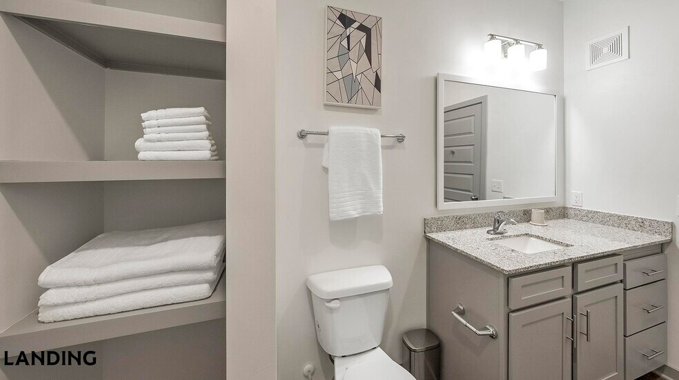 Building Photo - 100 Wildwood Ct