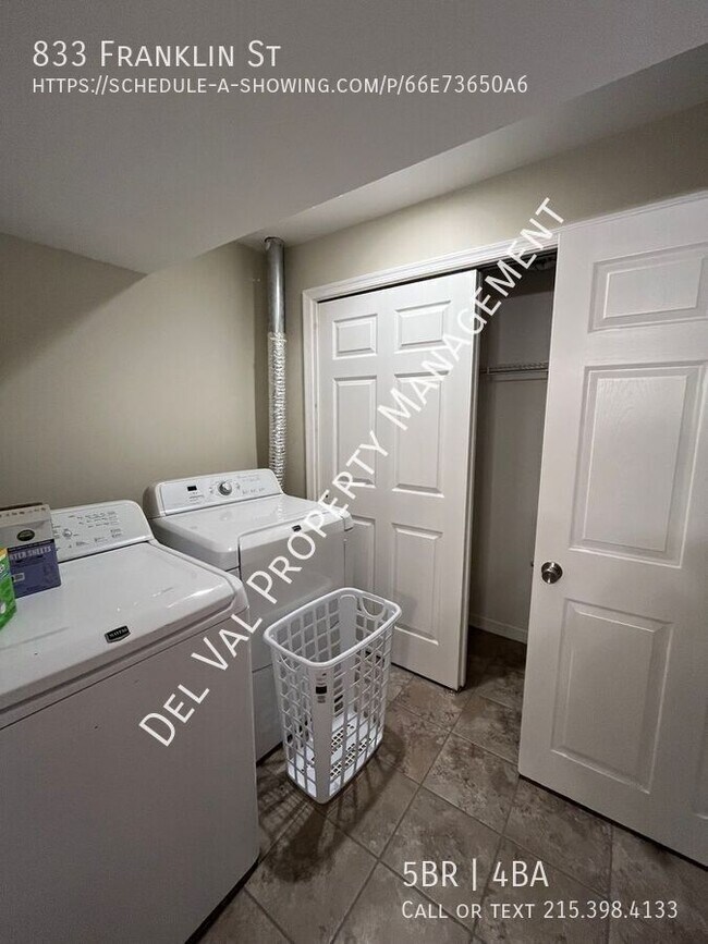 Building Photo - 833 Franklin St