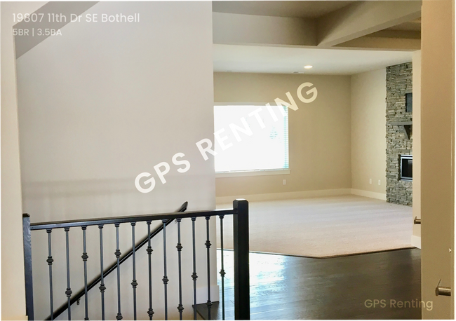 Building Photo - 19807 11th Dr SE