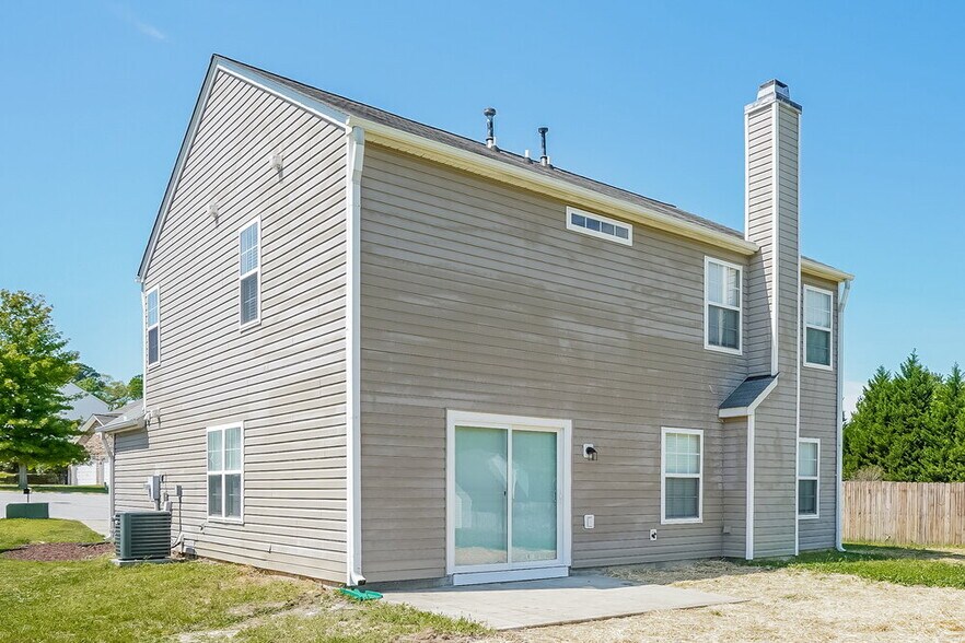 Building Photo - 5901 Roteny Court