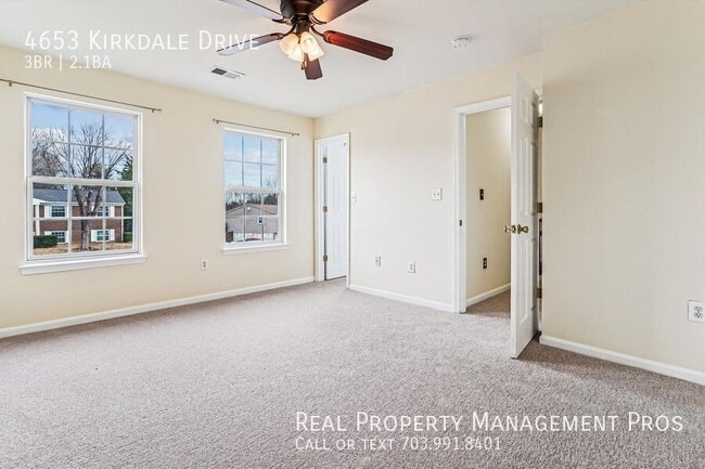 Building Photo - 4653 Kirkdale Dr