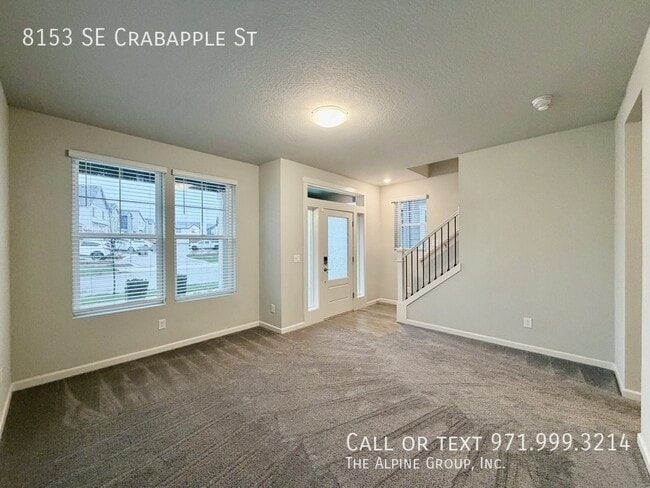 Building Photo - 8153 SE Crabapple St