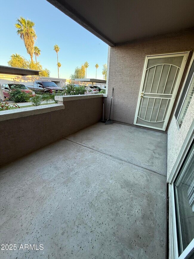 Building Photo - 17017 N 12th St