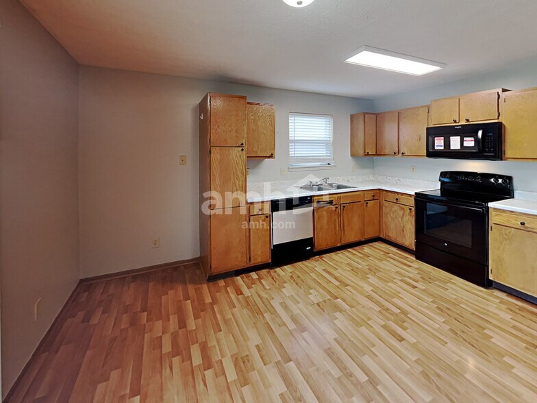 Building Photo - 1168 Fielding Ln