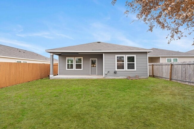 Building Photo - 6028 Pearl Mdw