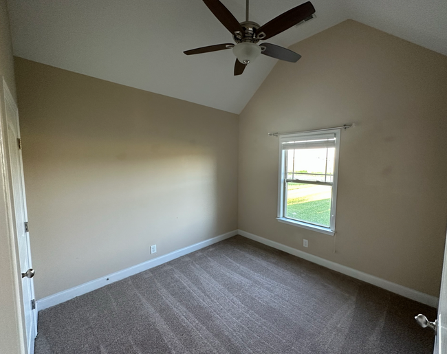 Building Photo - 2336 Pea Ridge Rd