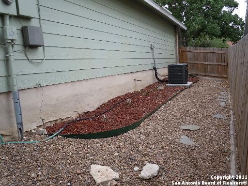 Building Photo - 7719 Skyline Ridge Dr