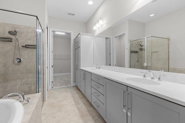 Building Photo - Move In Ready End Unit Townhome in Laureate Park | 3 Bed | Tesla Charger