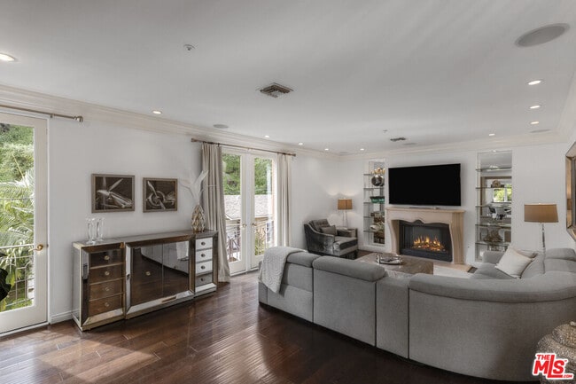 Building Photo - 10023 Westwanda Dr