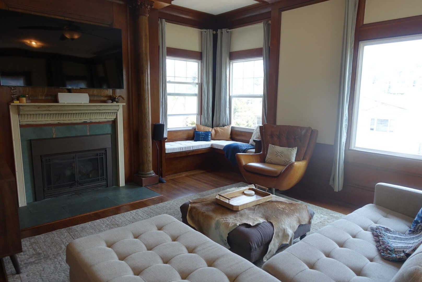 Building Photo - 575 Valle Vista Ave